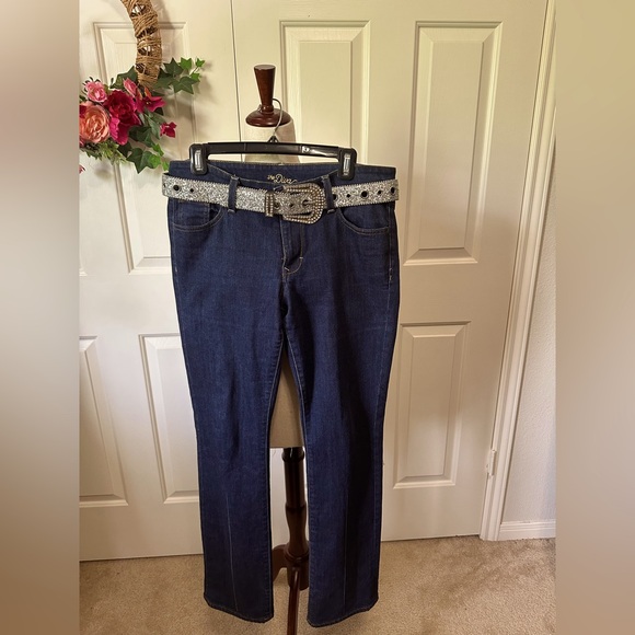 Old Navy Jeans | The Diva Jeans | Size: 10 | Mid-Rise | Boot cut | Dark Blue - Picture 5 of 11